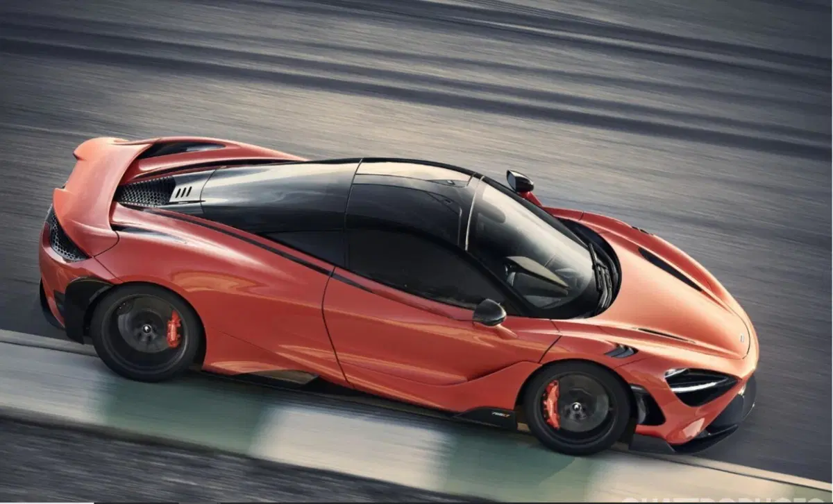 McLaren 765LT (2020-22) (8)