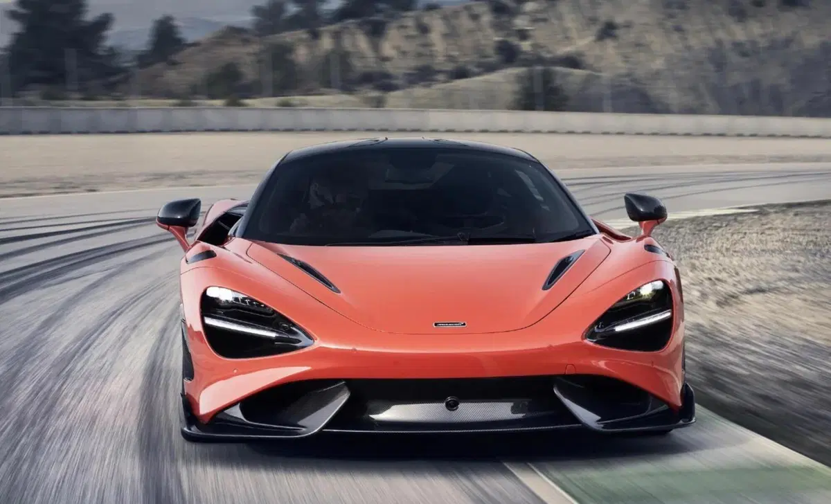 McLaren 765LT (2020-22) (3)