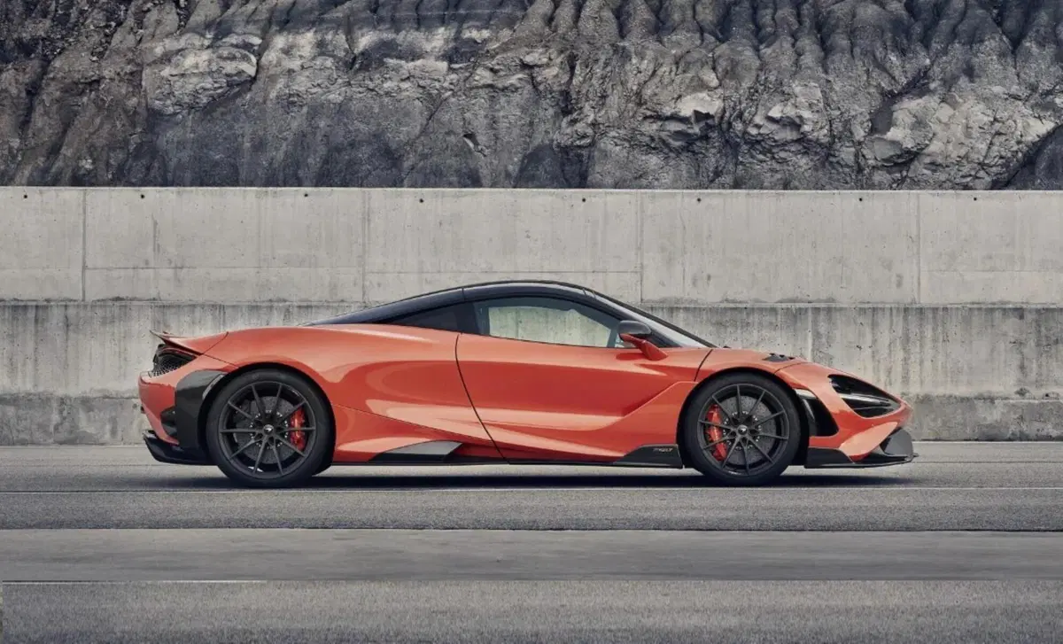 McLaren 765LT (2020-22) (2)