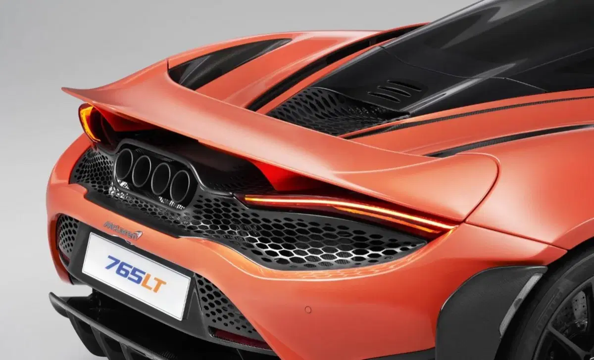 McLaren 765LT (2020-22) (17)