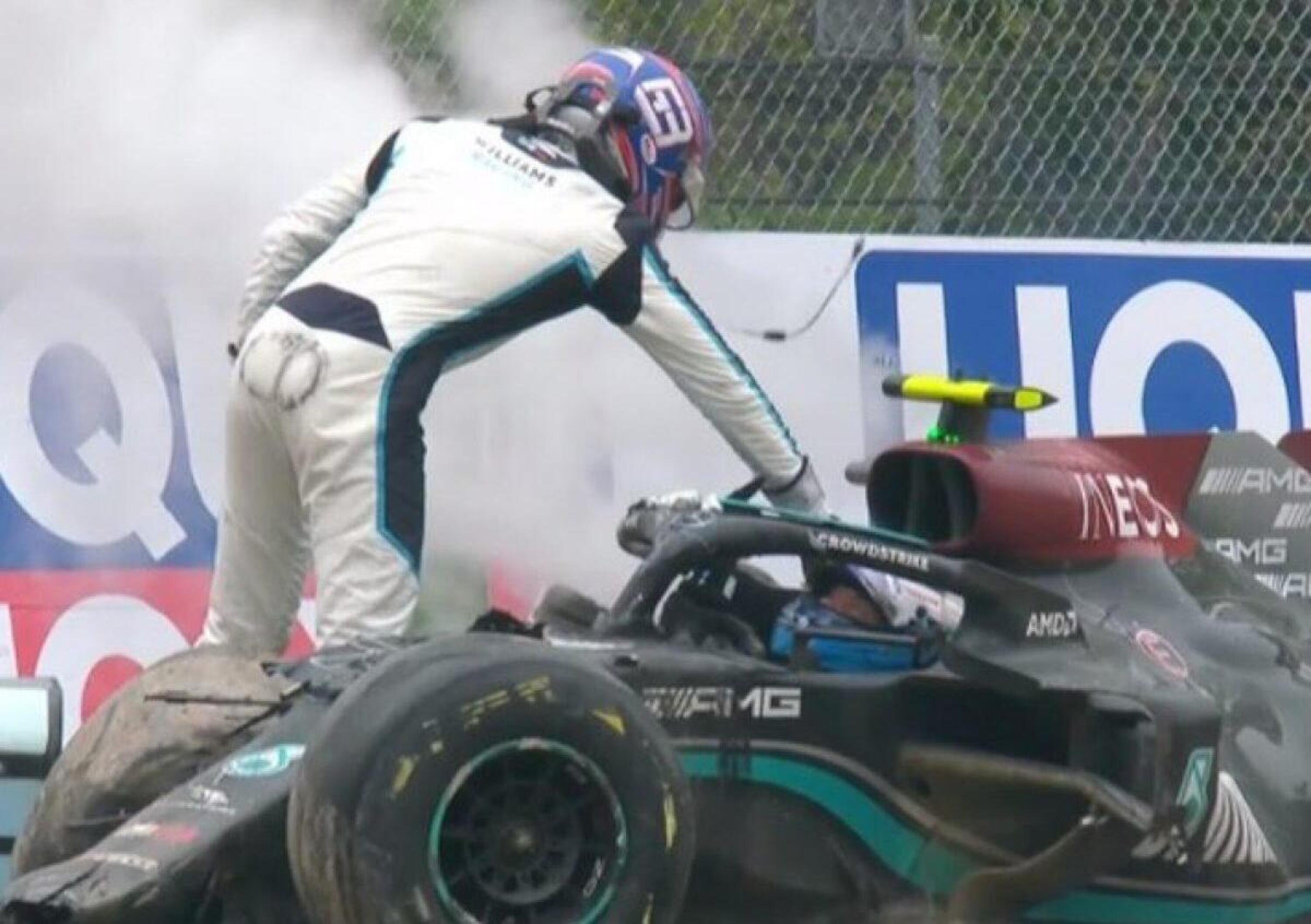 F1, Imola: incidente Russell-Bottas, lasciamo perdere le colpe. Ma cosa ci faceva Valtteri l&agrave; dietro?