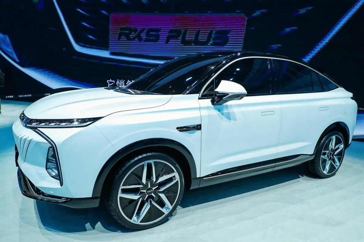 Roewe Jing, al Salone di Shanghai arriva la concept 'balena' (2)