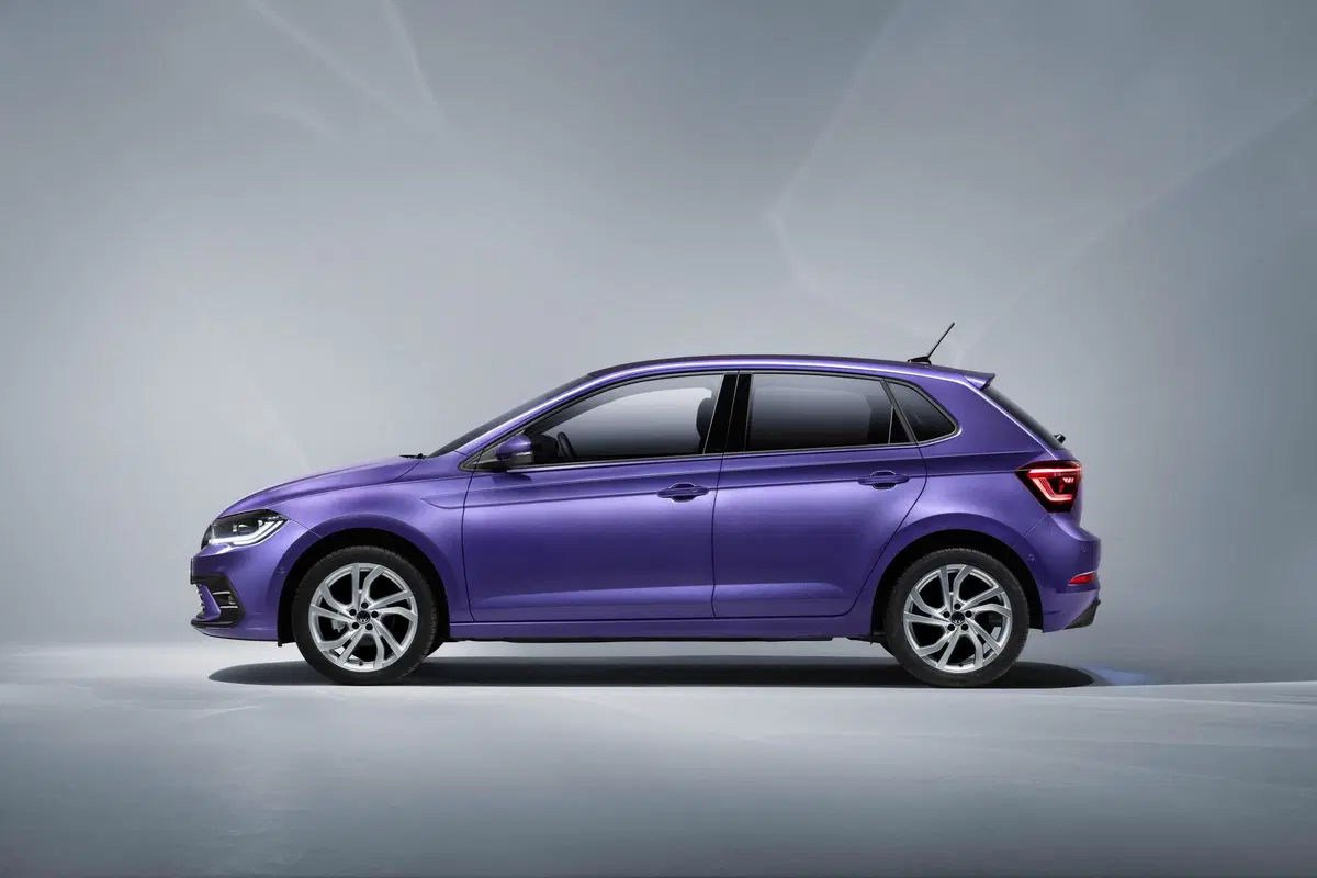 Prezzo, Allestimenti e Optional della nuova Volkswagen Polo restyling 2021: da 18K (senza spina e gasolio) (2)