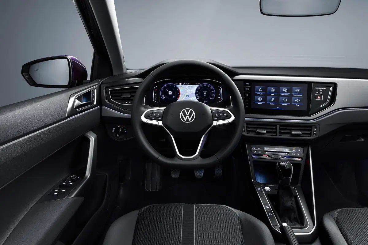 Prezzo, Allestimenti e Optional della nuova Volkswagen Polo restyling 2021: da 18K (senza spina e gasolio) (5)