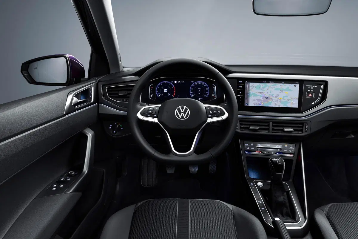 Prezzo, Allestimenti e Optional della nuova Volkswagen Polo restyling 2021: da 18K (senza spina e gasolio) (7)