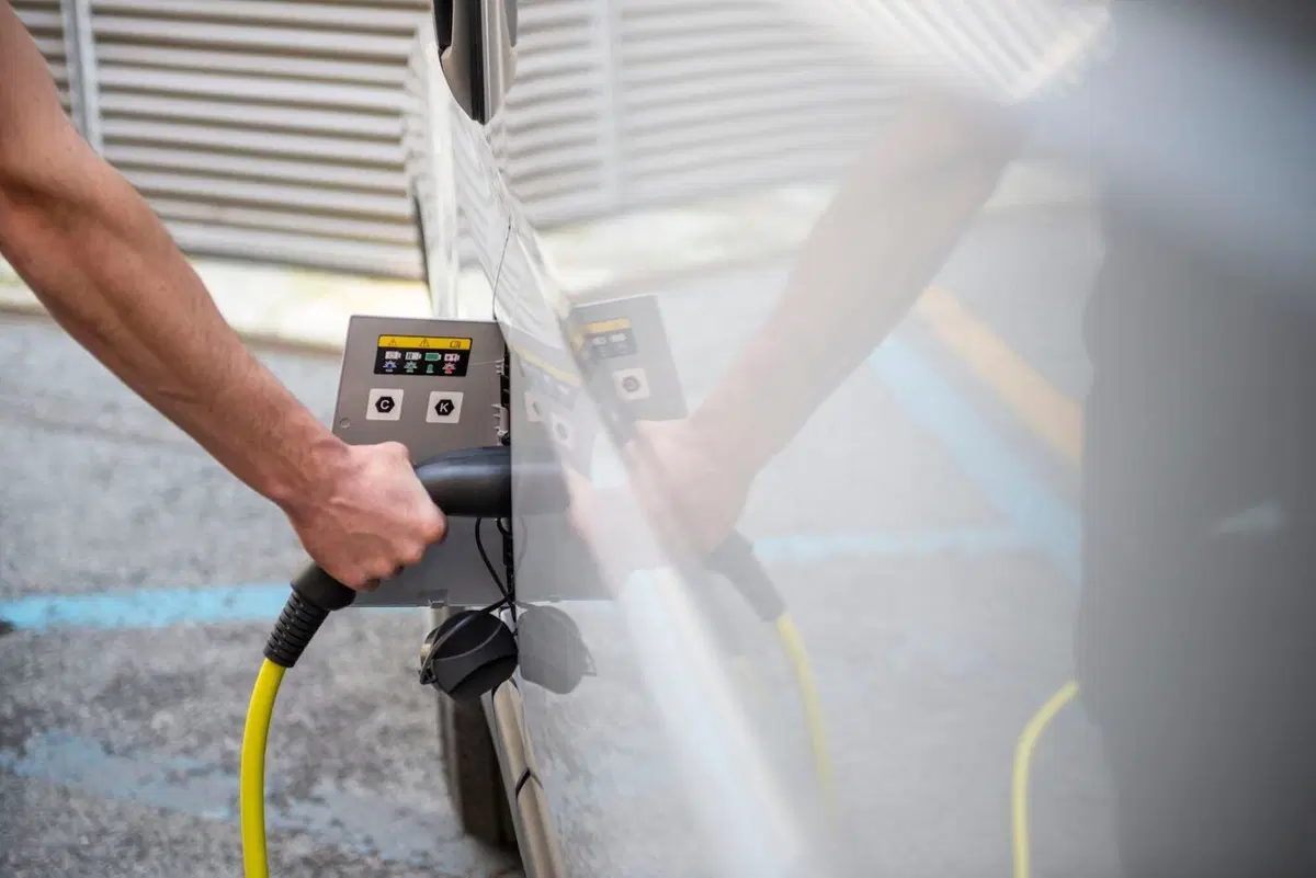 Fiat Professional E-Ducato, ecco l'urban specialist a zero emissioni (2)