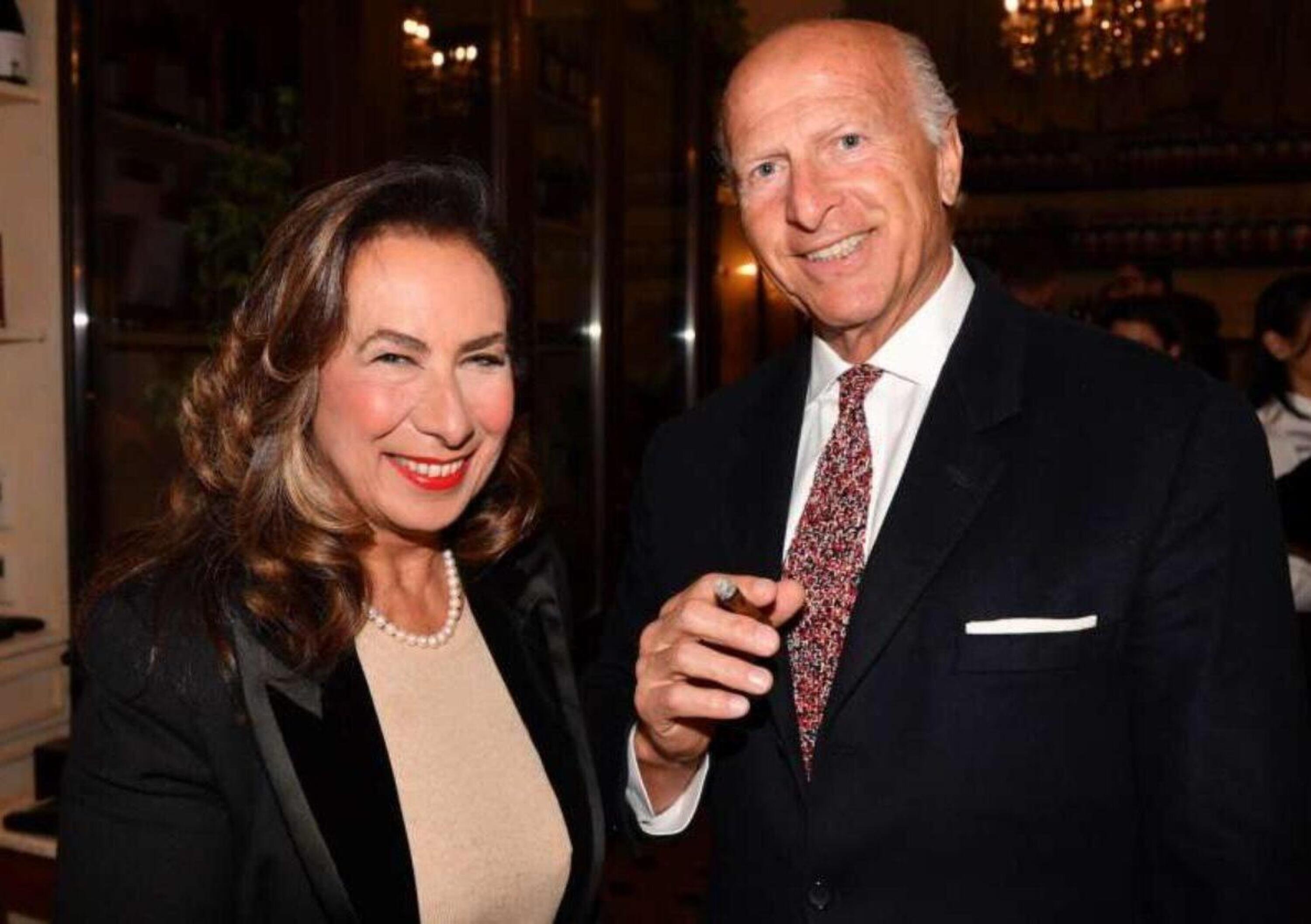 Firenze, Cesara Buonamici e il marito rapinati in auto: spariscono i preziosi Rolex