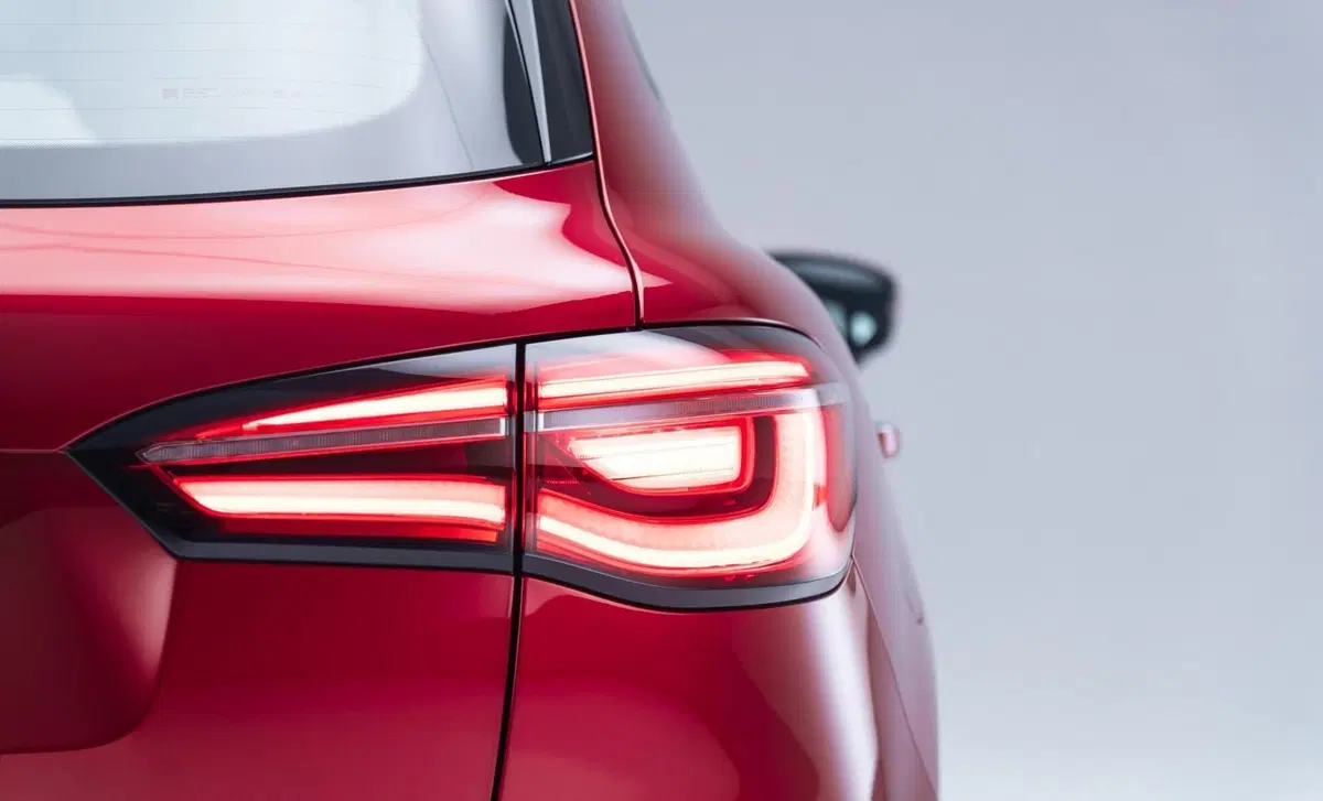 Mg EHS Plug-in Hybrid Exclusive (22)