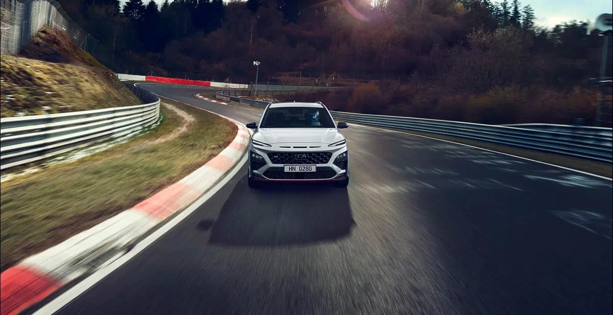 I 280CV della Hyundai Kona N: SUV compatto sportivo con pochi rivali [1.500 Kg - 240 Km/h] (6)
