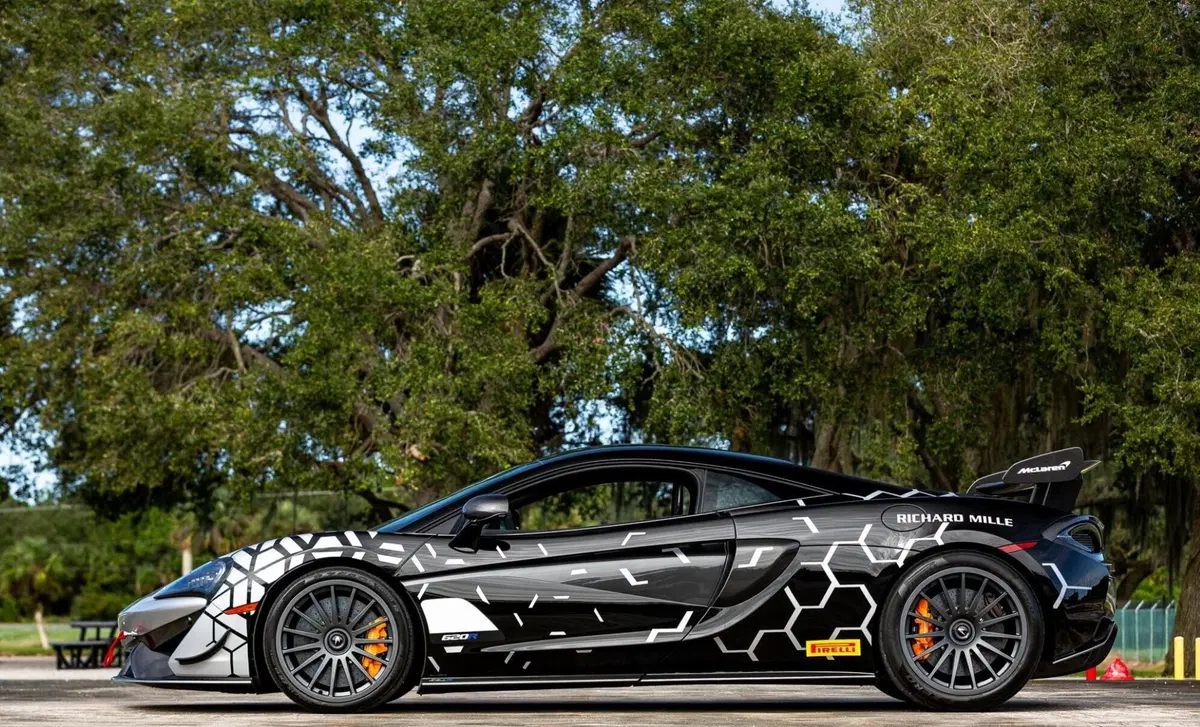 McLaren 620R (2019-22) (2)