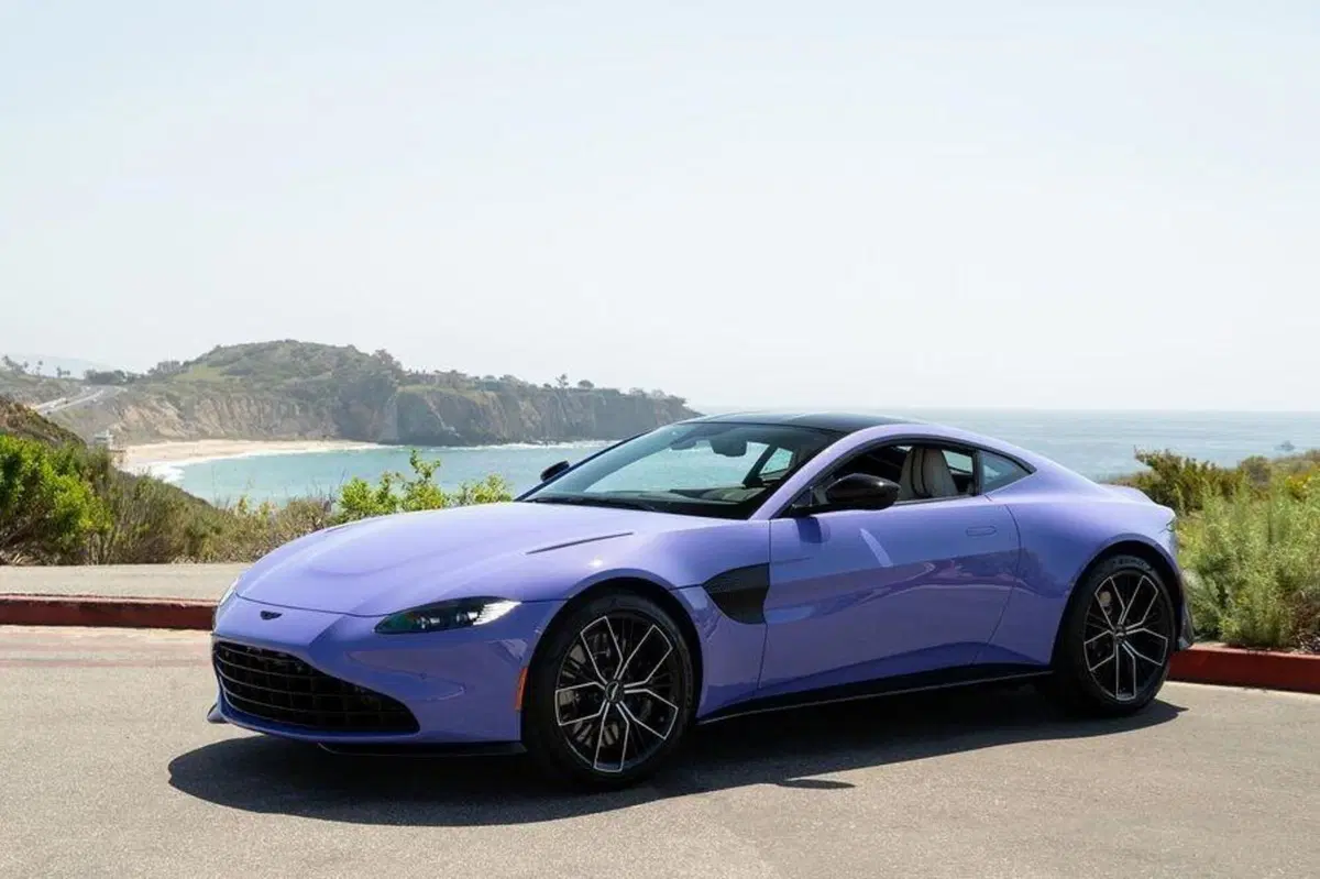 Aston Martin Pastel, l’edizione speciale per celebrare i colori della California (2)