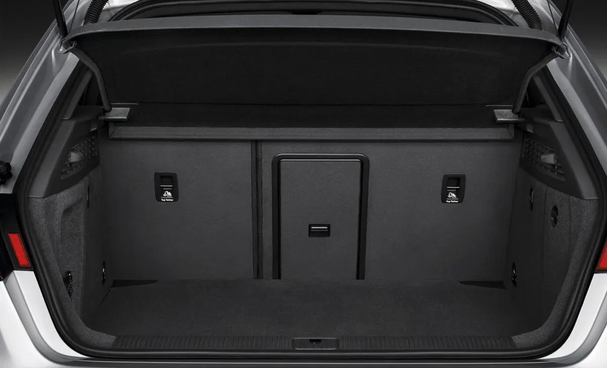 Audi A3 Sportback 30 TDI Admired (14)