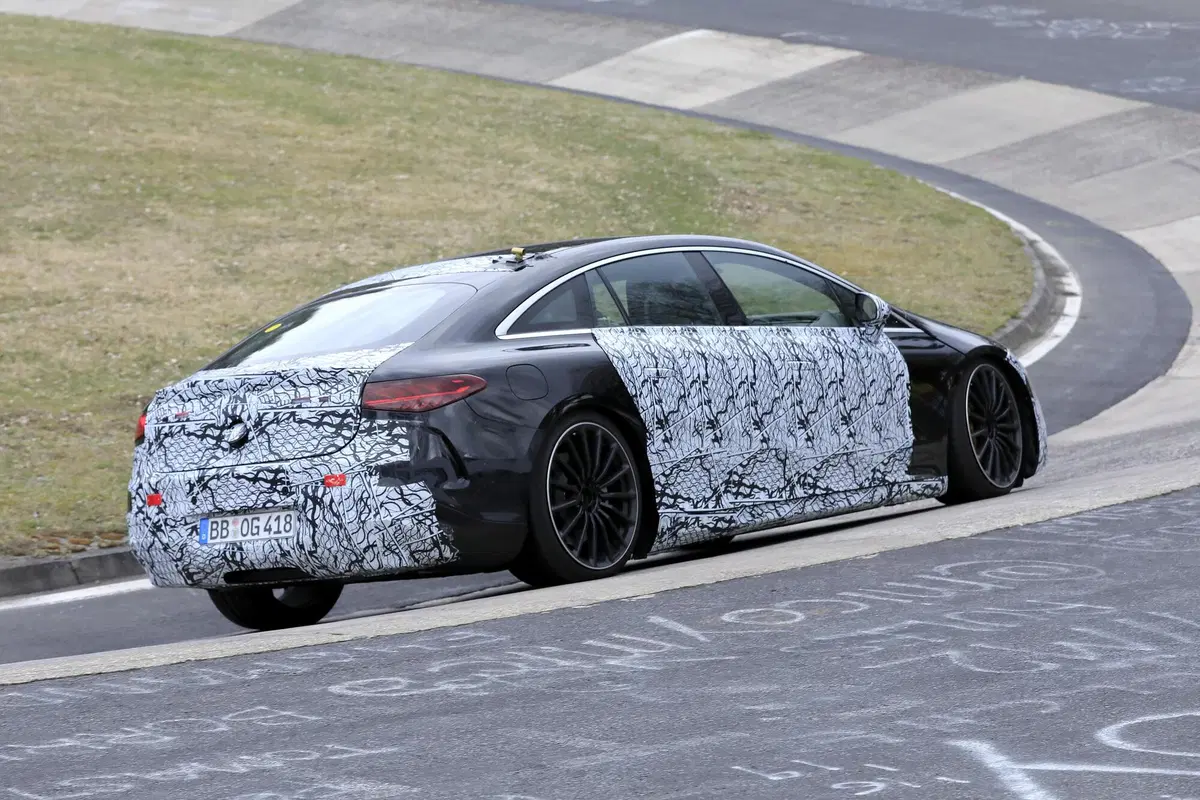 Mercedes-AMG EQS, le foto spia (11)