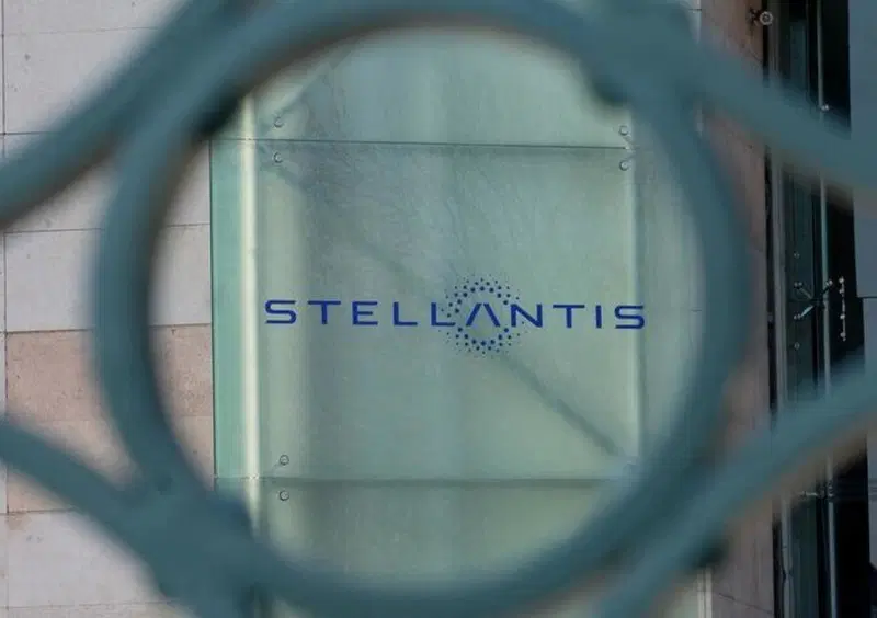 La &ldquo;piccola&rdquo; Stellantis cresce e incassa bene: 37 miliardi in tre mesi