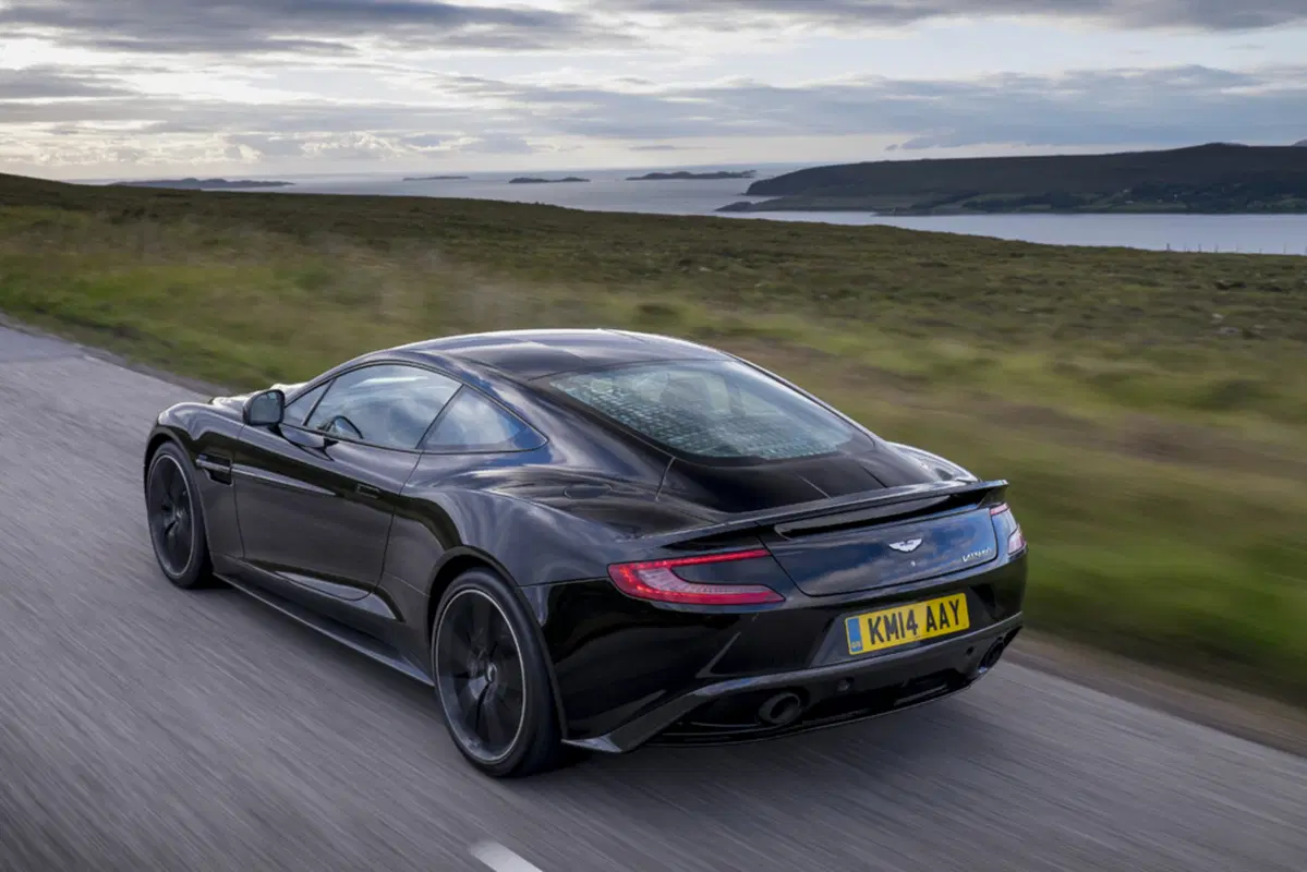 Aston Martin Vanquish (2012-20) (4)