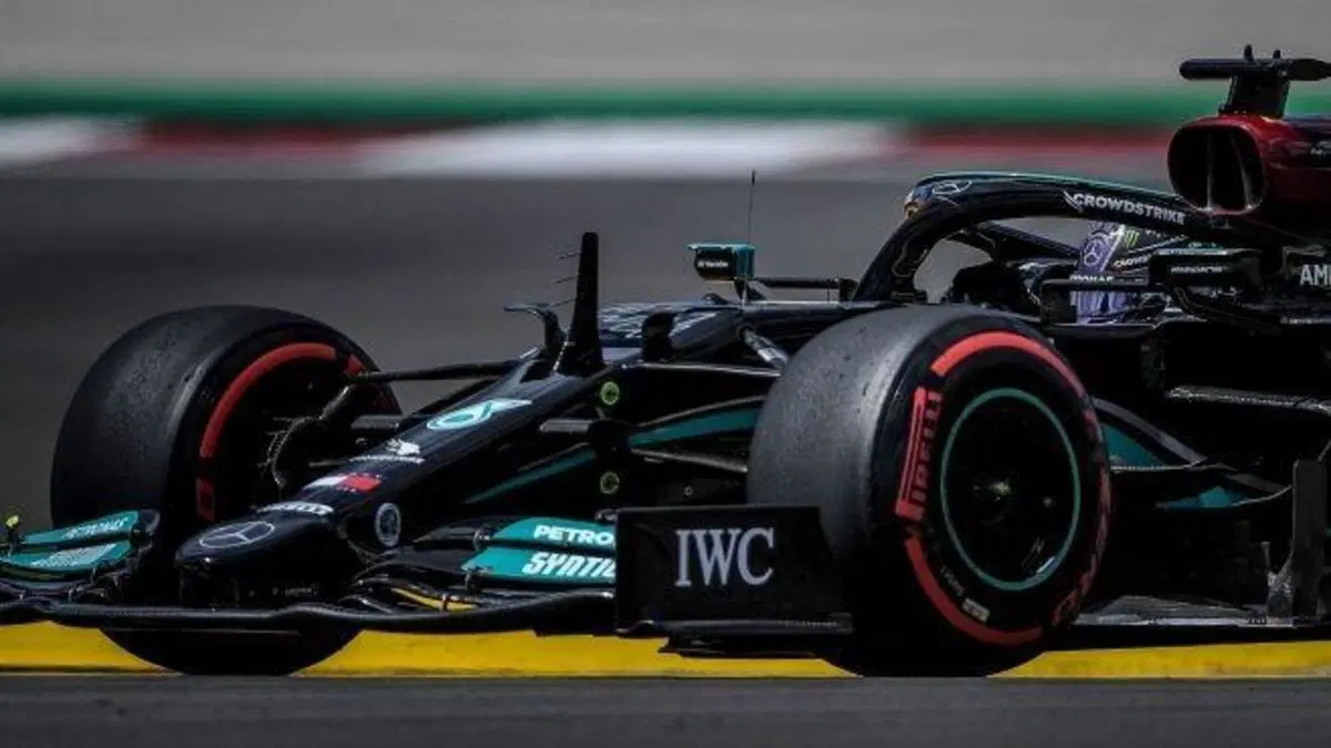 F1, GP Portogallo 2021, vince Hamilton (5)