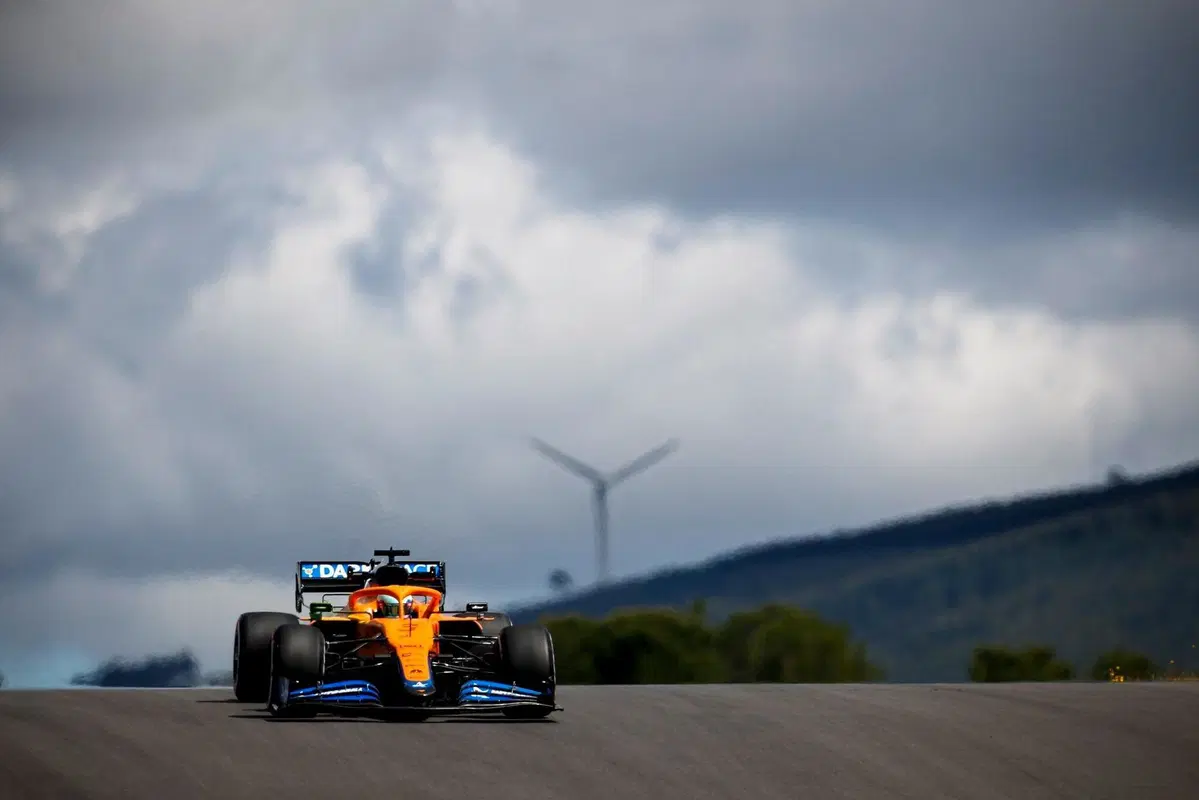 F1, GP Portogallo 2021, vince Hamilton (28)