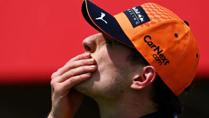 Formula 1: track limits, Max Verstappen non pu&ograve; farsi fregare cos&igrave;