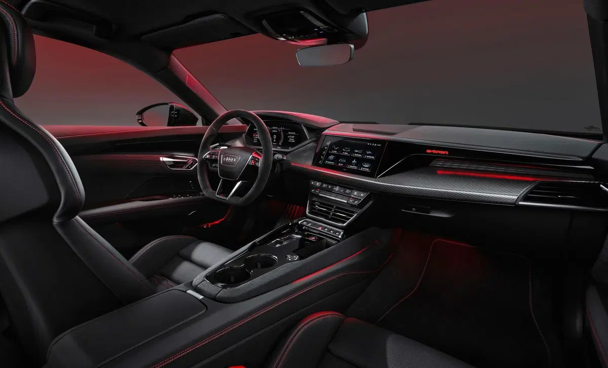 Audi RS e-Tron GT (2021-->>) (12)