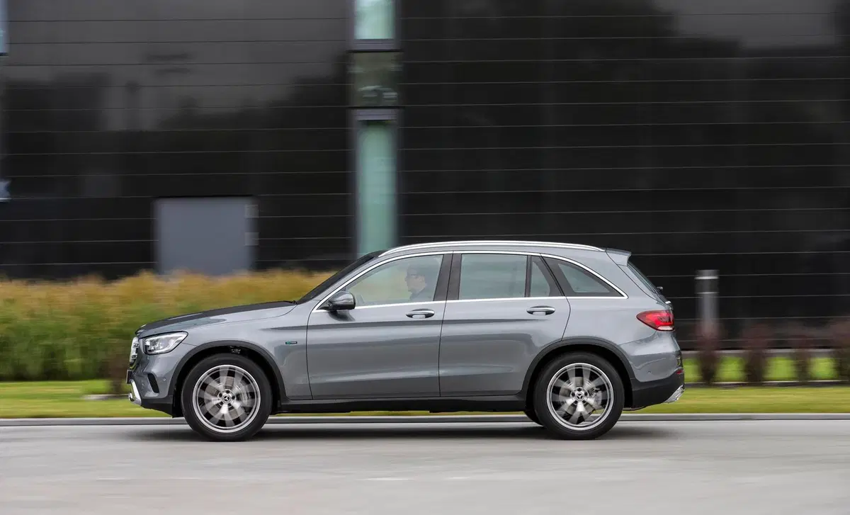 Mercedes-Benz GLC SUV (2015-23) (28)