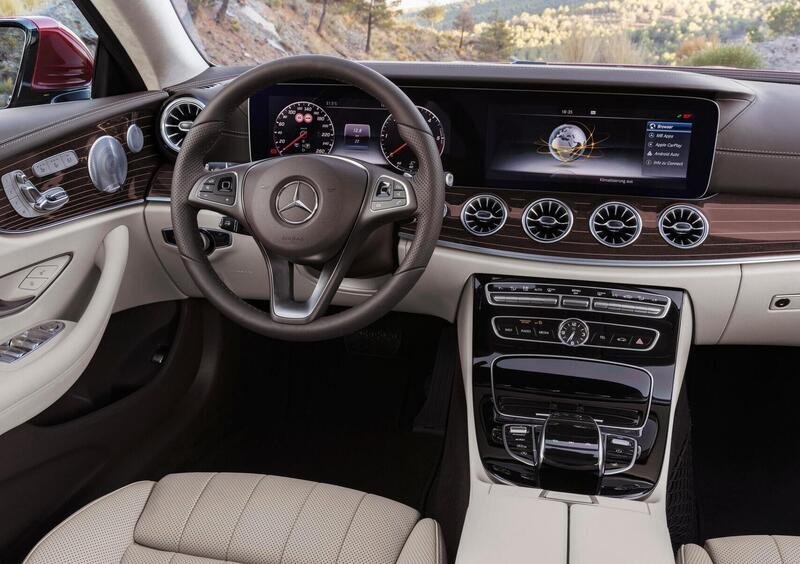 Mercedes-Benz Classe E Coupé (2016->>) (13)