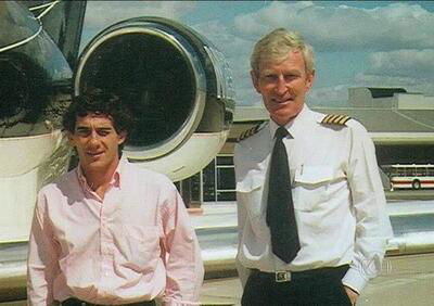 Senna nel cuore: il ricordo strappalacrime del suo pilota d'aereo privato (che gli cedeva i comandi)