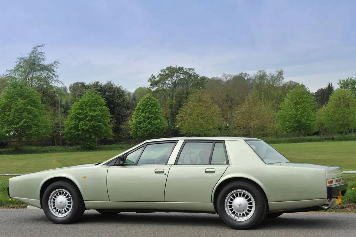 Aston Martin Lagonda (1976-90) (3)