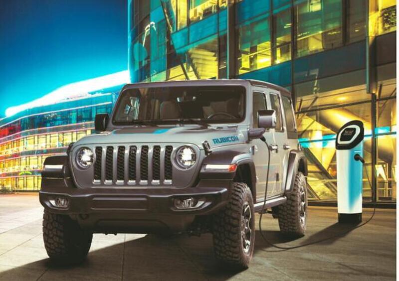 Jeep Wrangler 4xe ibrida, i prezzi: si parte da 69.550 euro