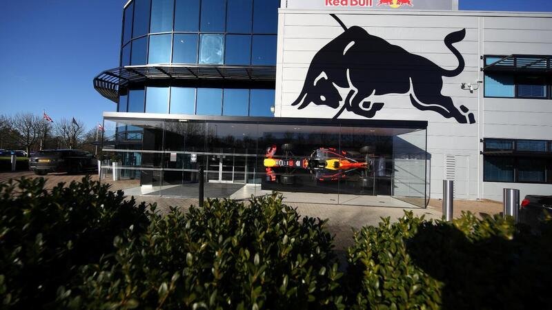 F1. Red Bull, campagna acquisti sfrenata: in arrivo altri cinque tecnici da Mercedes