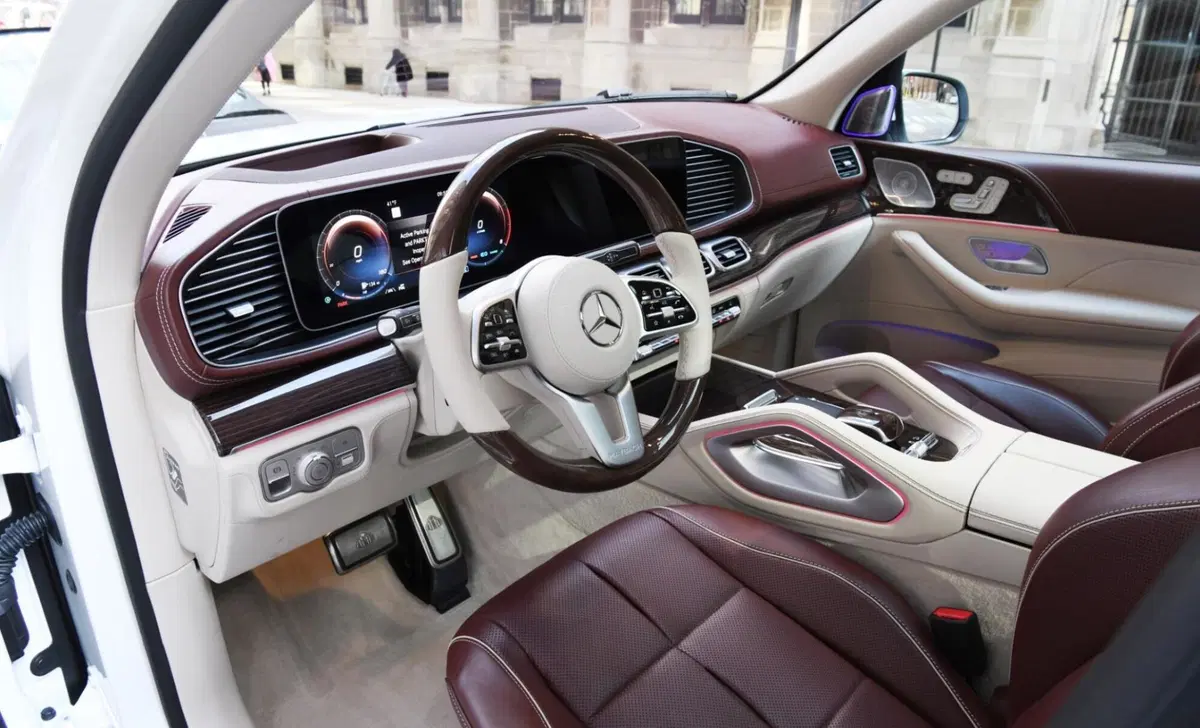 Mercedes-Benz Maybach GLS (2020-23) (20)