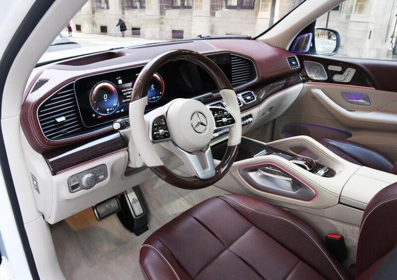 Mercedes-Benz Maybach GLS (2020-23) (20)