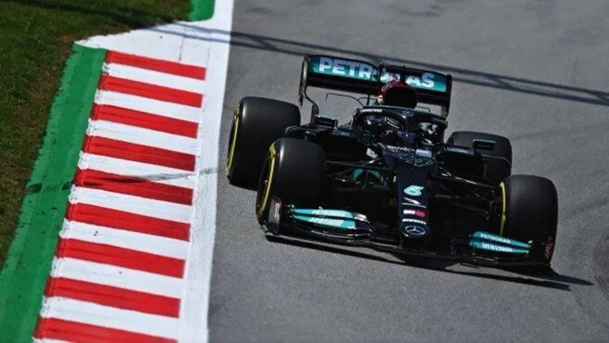 F1, GP Spagna 2021, FP3: Verstappen al top (12)