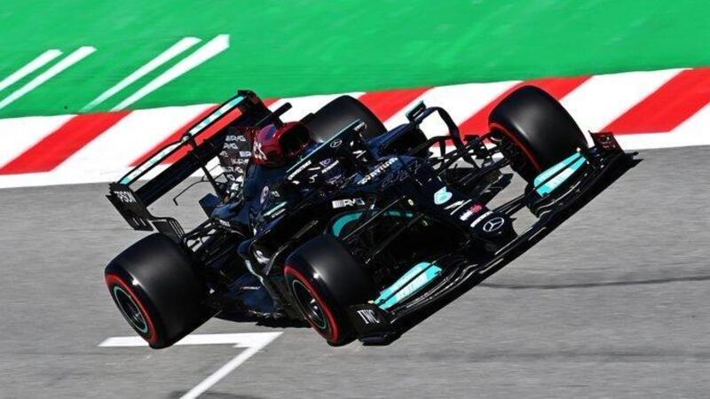 F1, GP Spagna 2021: vince Hamilton