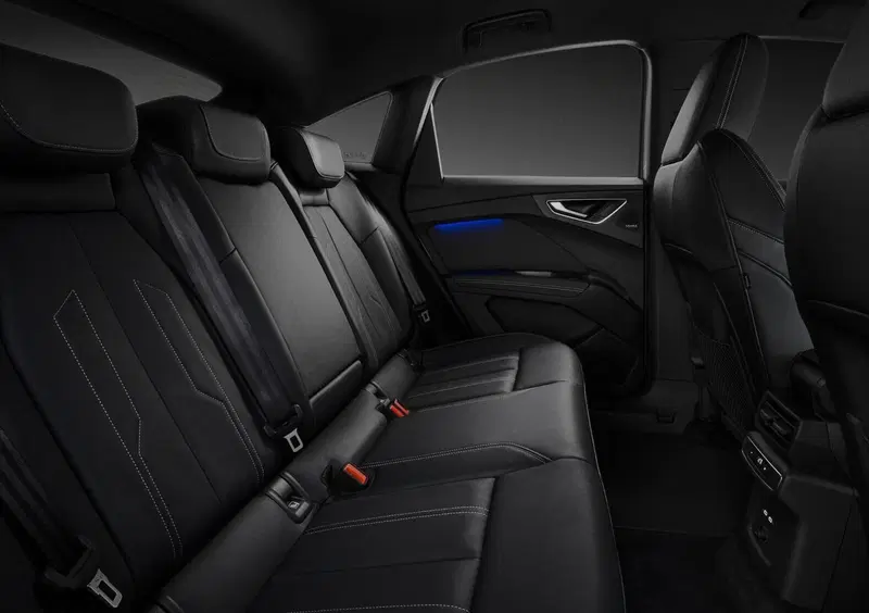 Audi Q4 Sportback (13)