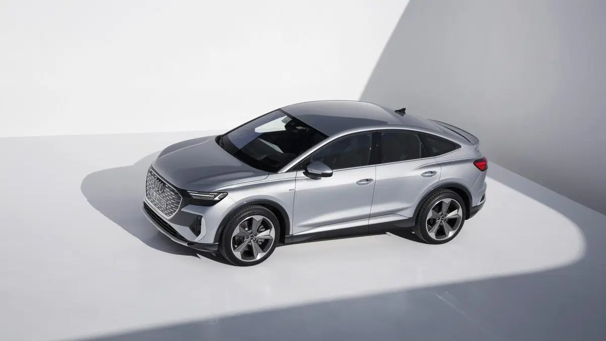Audi Q4 Sportback 45 Business quattro 286cv (25)
