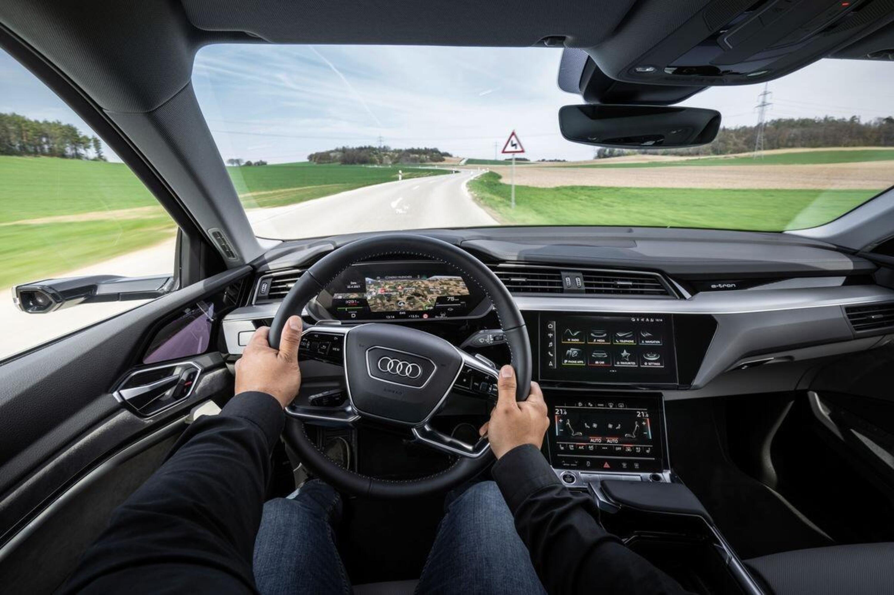 Tecnica e tecnologie per lo sterzo di auto premium: i passi da gigante negli ultimi 35 anni [da Audi 80 a e-tron]