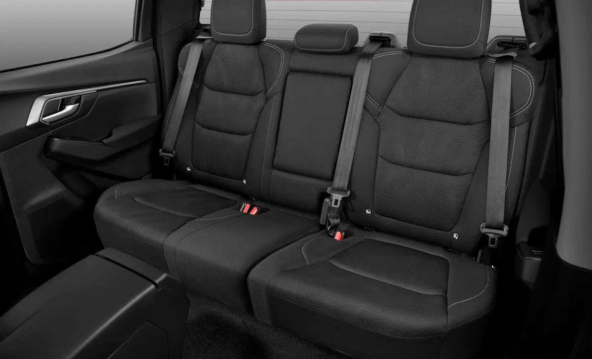 Isuzu D-Max Pick-up 2.2 space Prestige 4x4 (13)