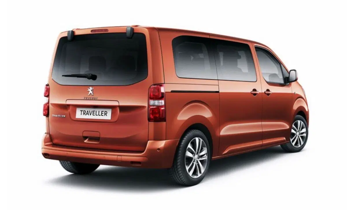 Peugeot Traveller (2016-->>) (6)