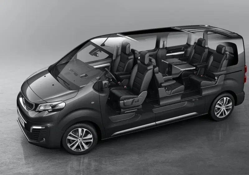 Peugeot Traveller (2016-->>) (14)