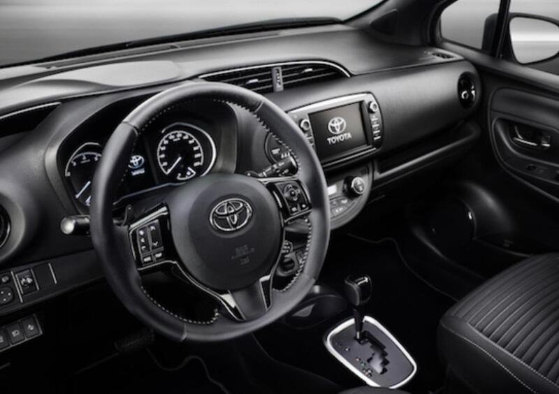 Toyota Yaris (2011-23) (11)
