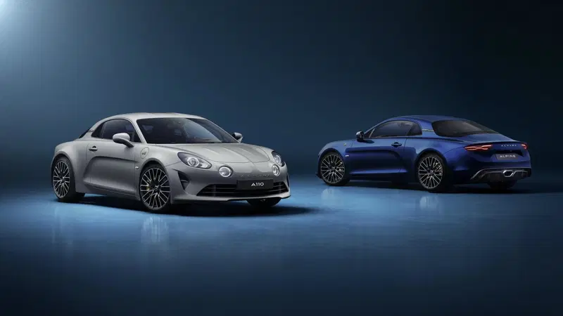 Alpine A110 L&eacute;gende GT 2021, edizione limitata a 300 esemplari con 292 CV