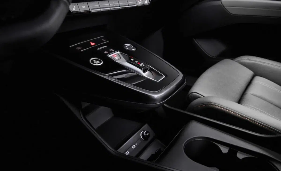 Audi Q4 Sportback 45 Business quattro 286cv (17)