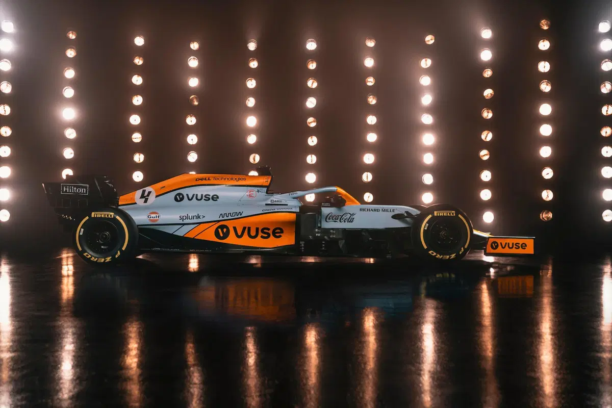 Formula 1: McLaren, a Montecarlo con l'iconica livrea Gulf (7)