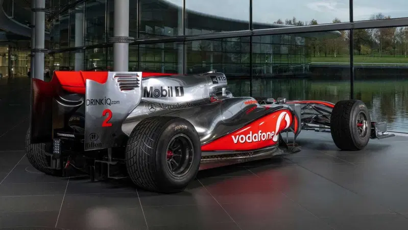 F1, all'asta la McLaren di Hamilton con cui vinse in Turchia nel 2010