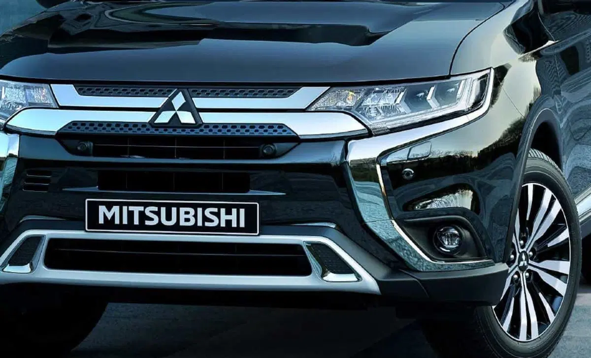 Mitsubishi Outlander 2.0 4WD CVT Insport SDA 7 posti (13)