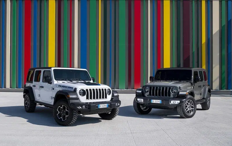 L'icona Jeep diventa ibrida, Con 380CV e 50 Km EV: ecco Wrangler 4xe in Italia [da 59 a 72K]