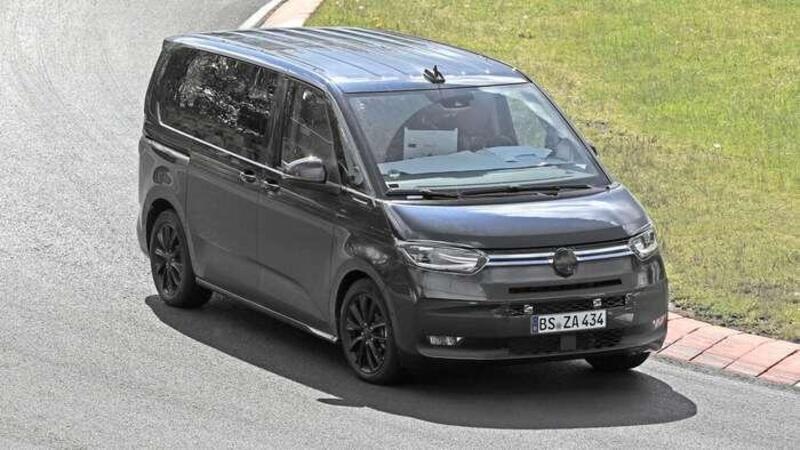 Nuovo Volkswagen Transporter T7 2021: il test si fa al Nurburgring