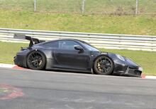 Porsche 911 GT3 RS, le foto spia al Nürburgring