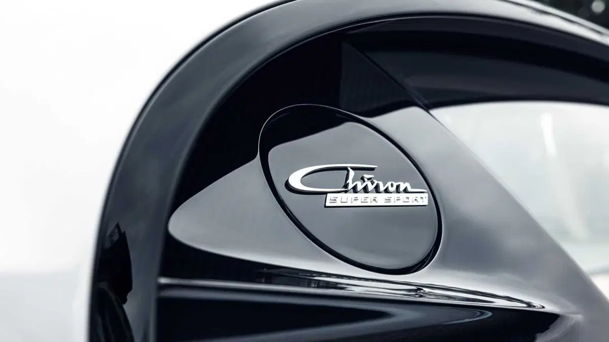 Bugatti Chiron Super Sport, 1.600 CV all'insegna della sofisticazione aerodinamica (7)