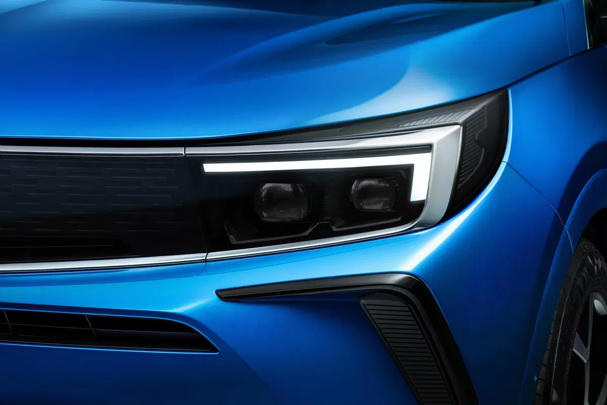 Opel Grandland, tolti i veli al restyling (7)